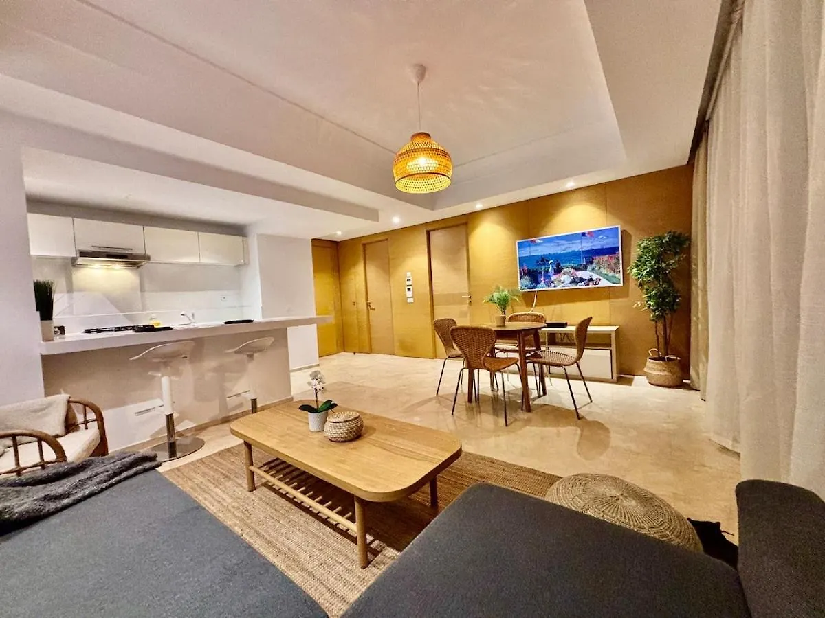 Modern And Cozy Cfc Apartment Casablanca